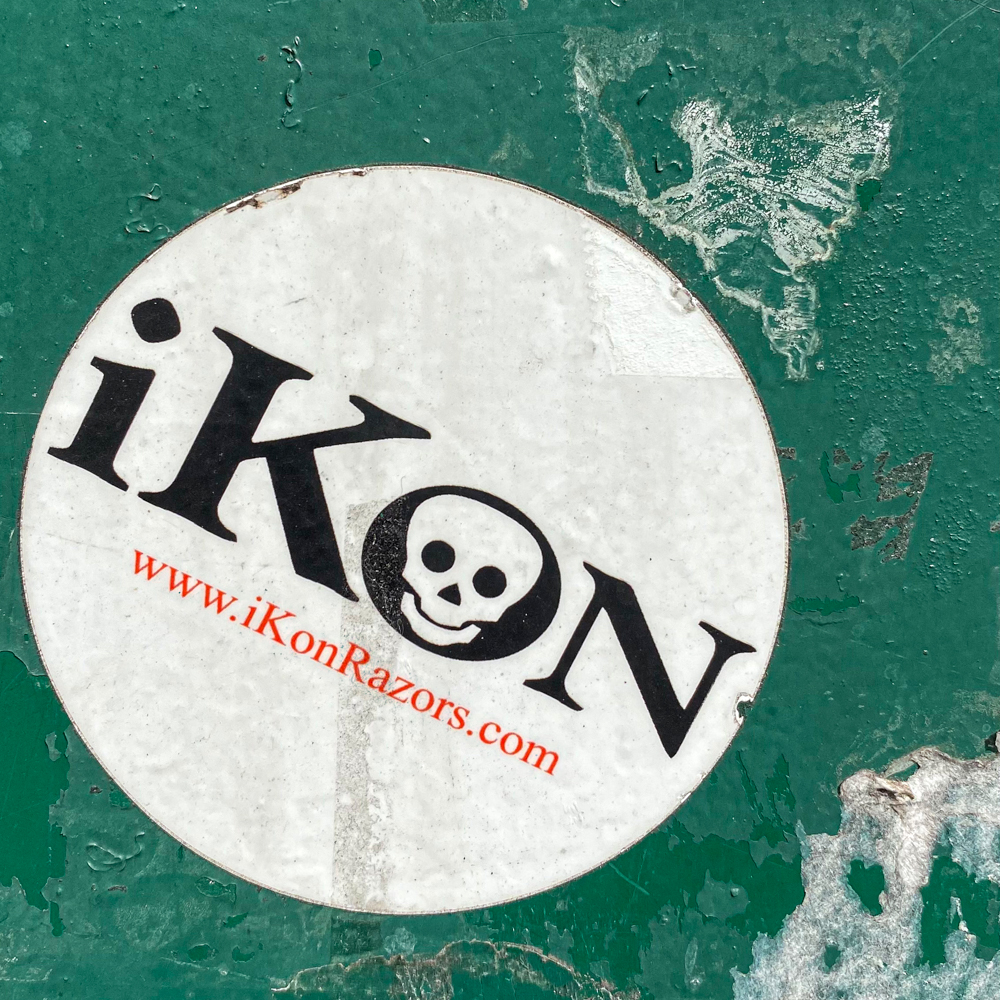 iKon Razors